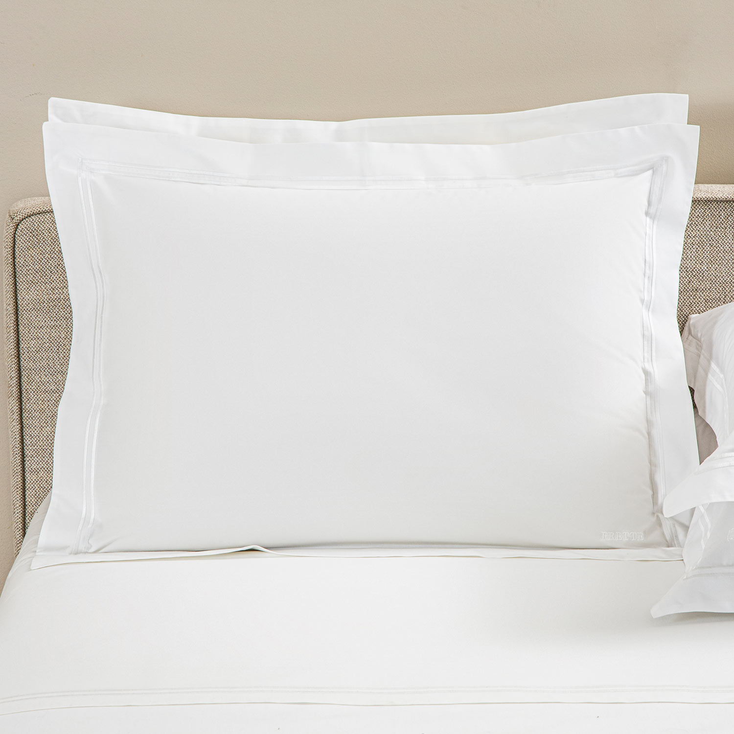 Frette White Classic Sham In Size Standard, Cotton Percale | Made In Italy
