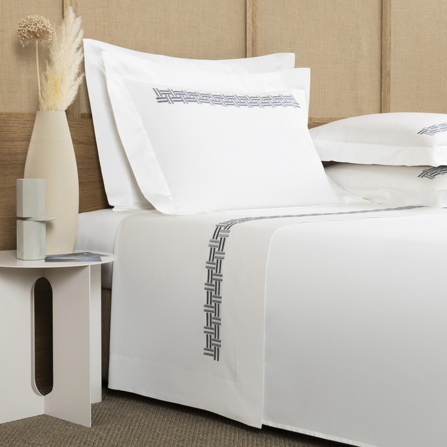 Frette Basket Weave Embroidery Sheet Set In Steel Blue/Grey Cliff Size King, Cotton Sateen/Silk | Made In Italy